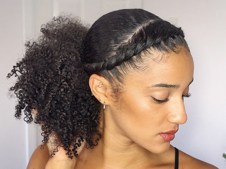 Pony Tail With Braid Out