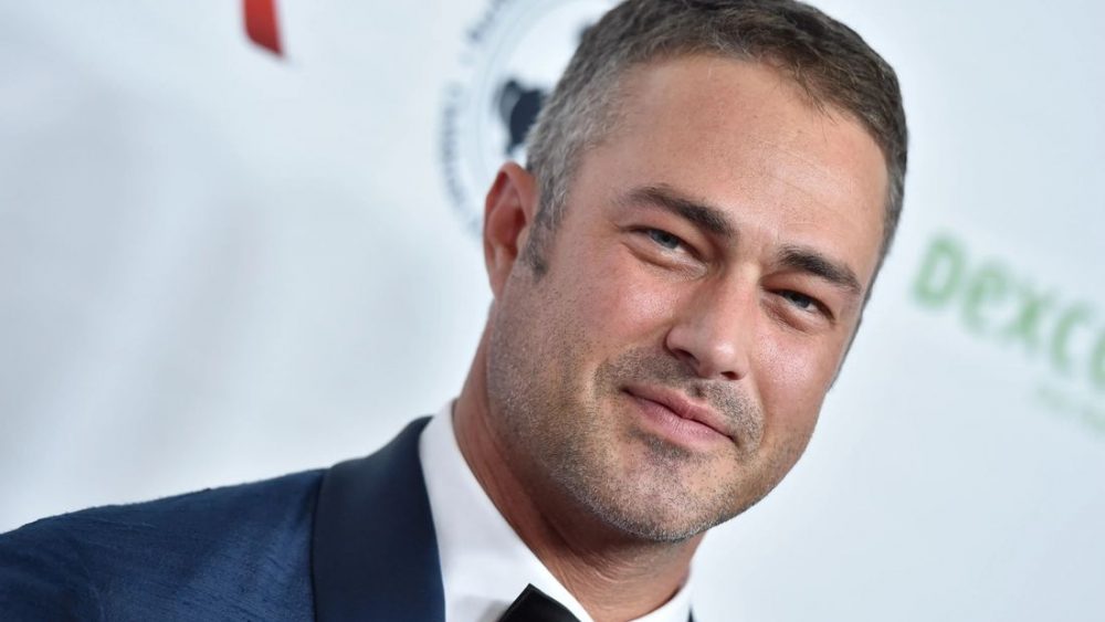 taylor kinney